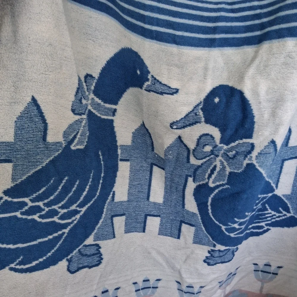 Vintage 80s‎ 90s Mora Goose Geese Soft Blanket Country Blue Dusty Rose Tulips...